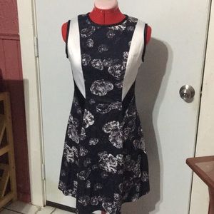 🖤🤍Black, White, and Grey Flower Dress🖤🤍